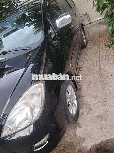 Toyota Innova 2006 G 175000km