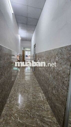 NHÀ NGAY CHỢ - NGANG 4.5M - CÓ 3PN