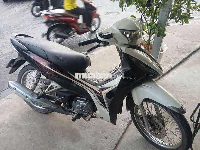 Honda Wave RSX 110 FI 2018 Đen trắng