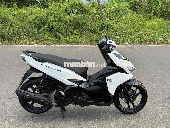 AB 2016 máy móc rin ngon chạy nhẹ tơn giá 24 triệu