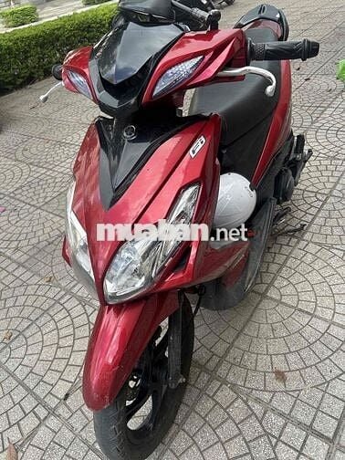 Yamaha Luvias FI 2015 màu Đỏ