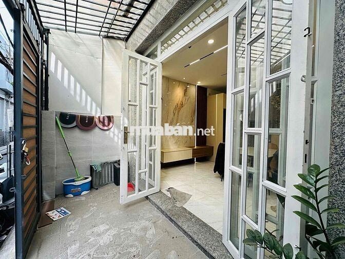 Cho thuê nhà phú nhuận hẻm xe hơi