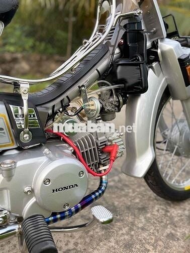 Honda Super Dream Bạc
