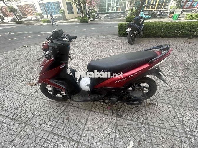 Yamaha Luvias FI 2015 màu Đỏ