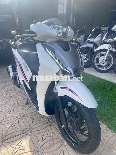 Honda SH Trắng 9027 km