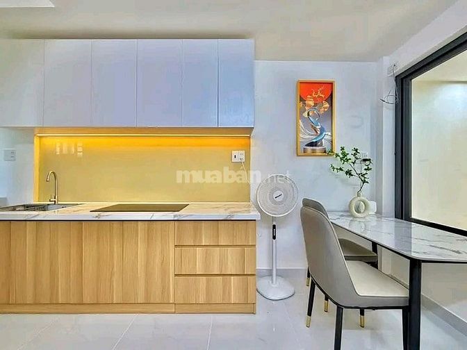 Siêu phẩm nhà Lê Quang Định, Bình Thạnh. Giá 3,99 tỷ, 56m2, hẻm xe hơi