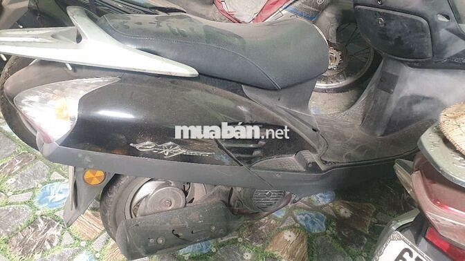 Honda Tay ga màu Đen