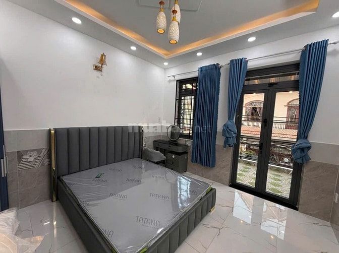 CHỦ cần bán GẤP!! Nhà ngay Công Viên NGUYỄN SỸ SÁCH, 80m2, 2 tầng