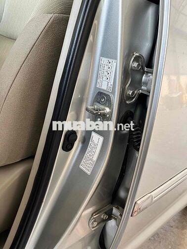 Bán Innova 2.0G 2011 odo chuẩn 72.000km