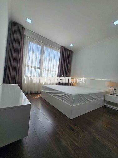 Bán The Gold View 2pn 80m2 chỉ 7.4tỷ