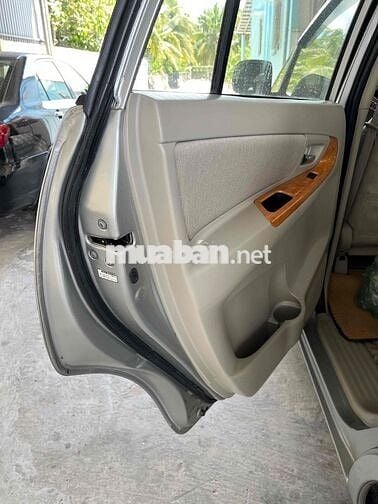 Bán Innova 2.0G 2011 odo chuẩn 72.000km