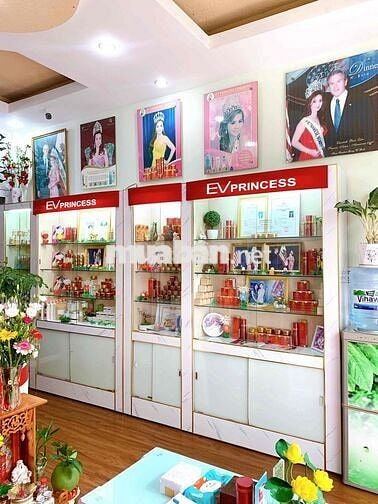 SANG MẶT BẰNG GIÁ RẺ - NGAY NGÃ TƯ BẢY HIỀN 6TR/ THÁNG