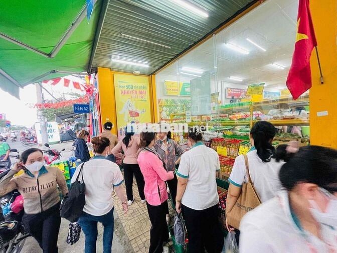 Bách Hoá Xanh 46 tên lửa