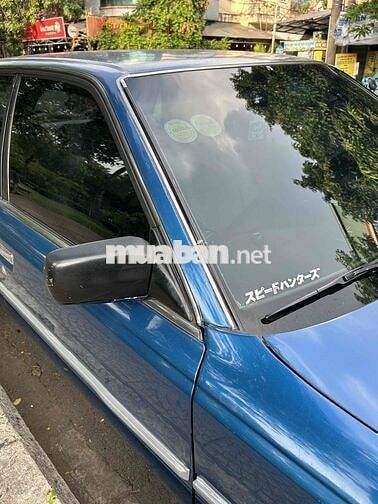 Toyota Camry 1986 Xanh đen