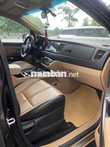 Kia Sedona SX 2016 130000 km Đen