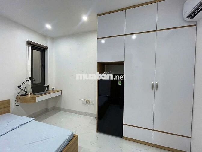 Nhà mới full Nội Thất - Thang Máy - Hoàng Hoa Thám Gần Phan Đăng Lưu