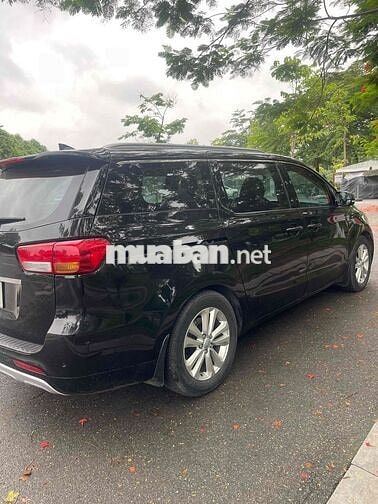 Kia Sedona SX 2016 130000 km Đen