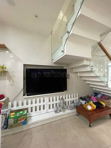 Nhà mới khu Tên Lửa chủ xây để ở, DT: 5x19m 3.5Tấm Tặng kèm nội thất