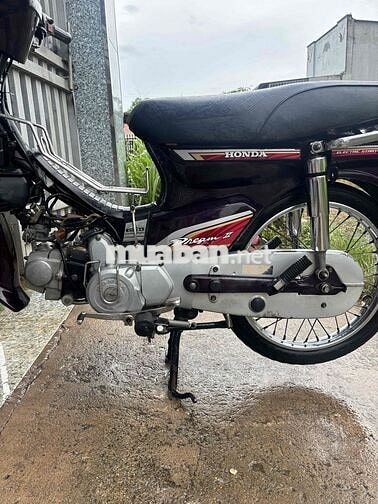 Honda Dream Thái Nâu