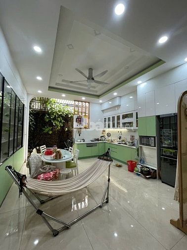 Nhà mới khu Tên Lửa chủ xây để ở, DT: 5x19m 3.5Tấm Tặng kèm nội thất