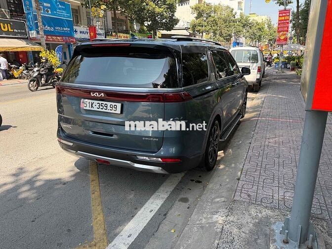 Kia Carnival Xám 7 chỗ