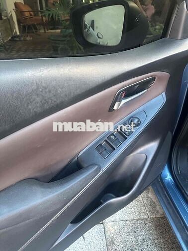 Mazda 2 1.5AT Deluxe 2020 Xanh