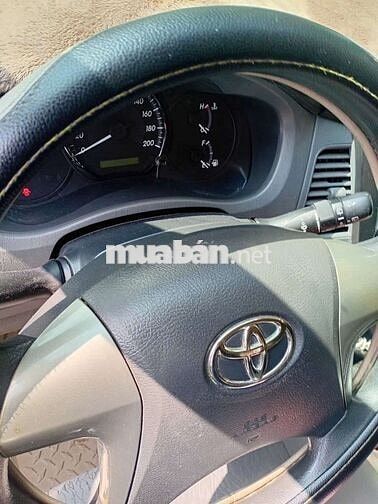 Toyota Innova 2013 Bạc Số sàn