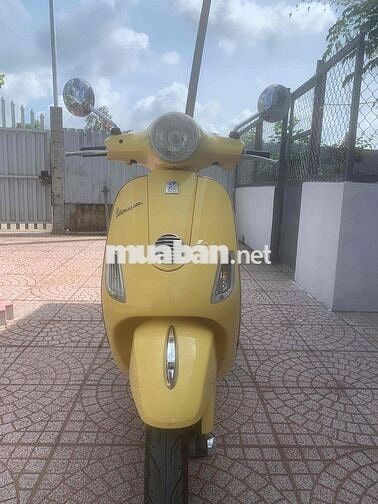 Piaggio Vespa LX 125 Vàng 2011