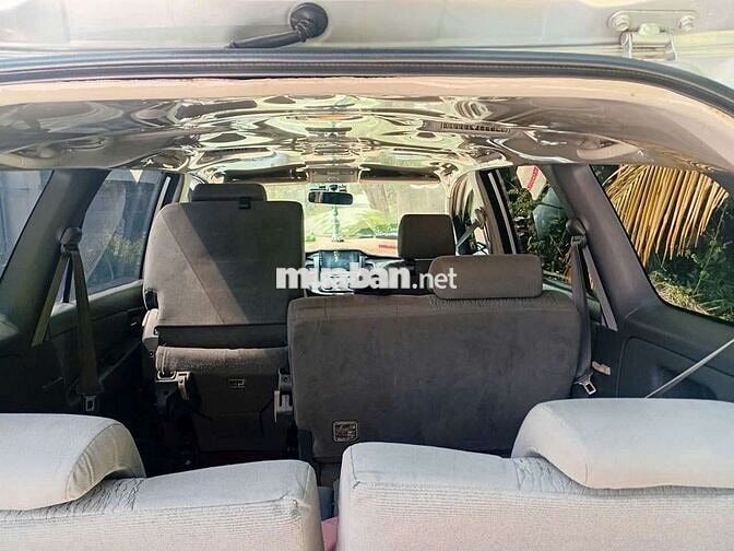 Toyota Innova 2013 Bạc Số sàn