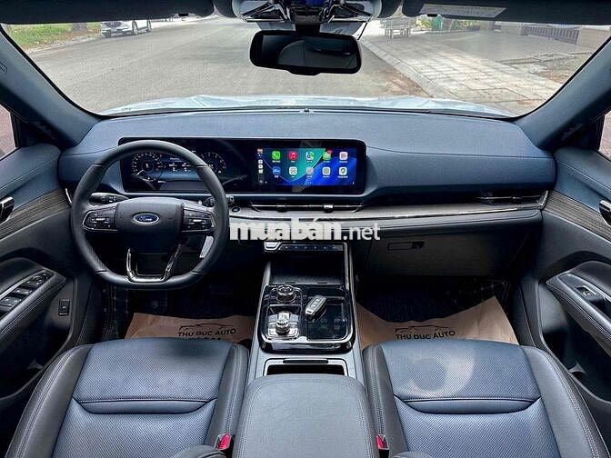 Lướt Ford Territory Titanium X 2024 Trắng