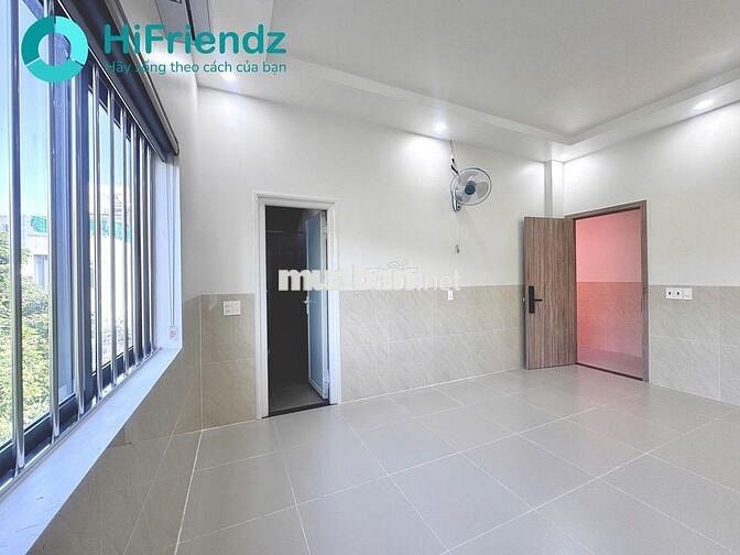 Studio Ban Công Cửa Sổ Trời Gần Đại Học Ngân Hàng - Hoàng Diệu 2