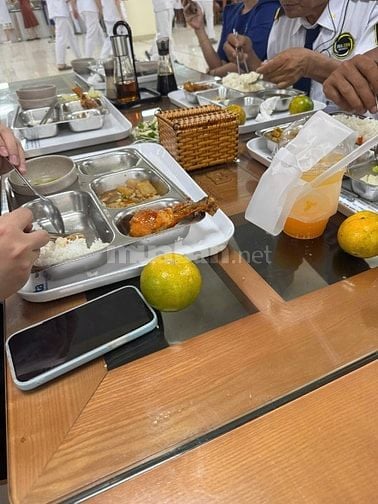 Bảo Vệ Sảnh Bệnh Viện - Tân Bình, Có cơm ca trực