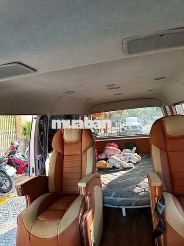 Toyota Hiace 2006 Xăng Bạc
