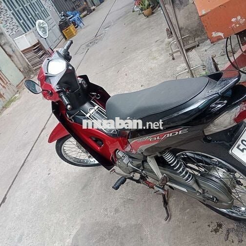 Honda Blade 110 Đỏ đen chính chủ kí giấy 