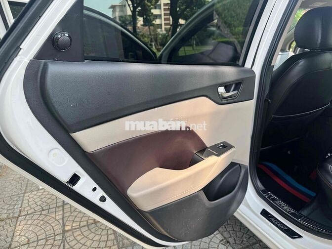 Hyundai Accent 2021 1.4MT - 123456 km