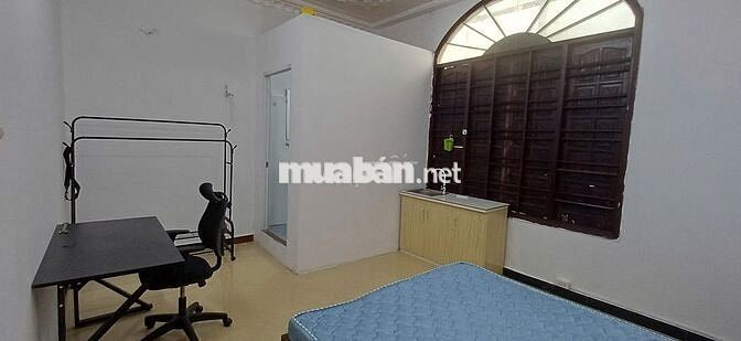 PHÒNG FULL NỘI THẤT, HÌNH THẬT - GẦN HOÀNG DIỆU 2, ĐH NGÂN HÀNG - SPKT