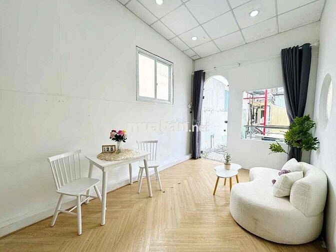 CHO THUÊ PHÒNG TÁCH BẾP FULL NỘIT THẤT NGAY TRUNG TÂM QUẬN 3