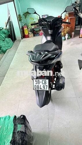 Honda SH160i 2024 Xám ánh đen 10.000 km