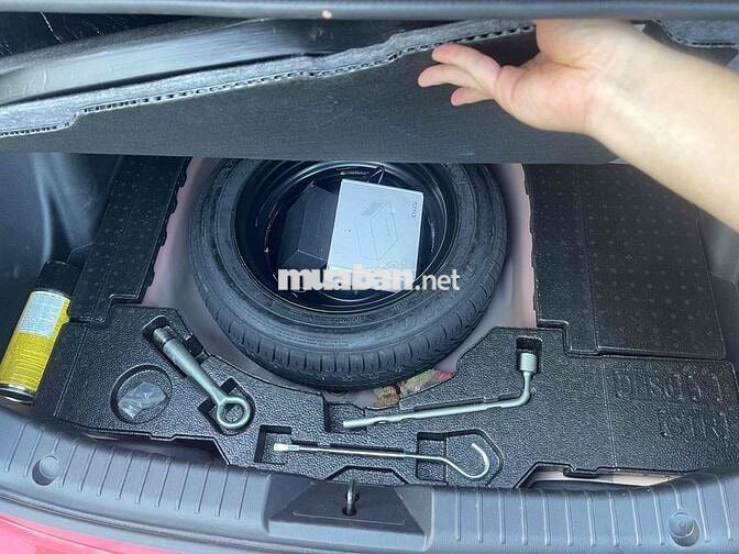 Mazda 2 Lux 1.5 Đỏ 2 vạn km