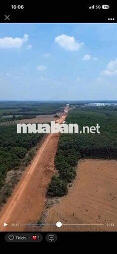 BÁN LÔ ĐẤT GẦN TRỤC ĐƯỜNG XUYÊN TÂM