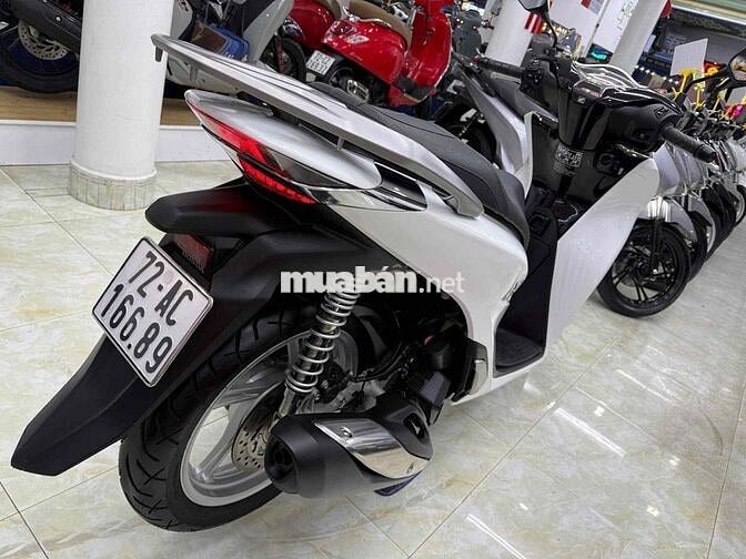 Honda SH 160 ABS 2024 1600km Trắng đen