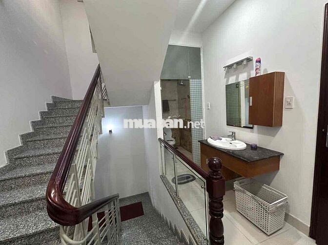 Bán Nhà Đặng Thùy Trâm 5x14 3 Tầng Hẻm Xe Hơi Giá 14 Tỷ