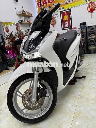Honda SH 160 ABS 2024 1600km Trắng đen