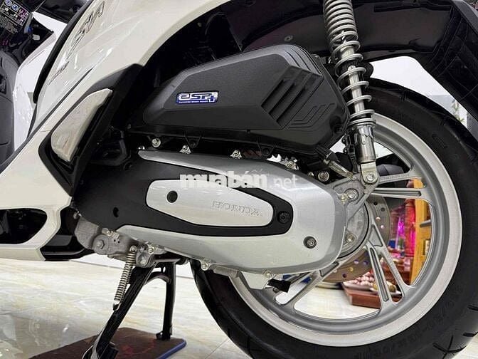 Honda SH 160 ABS 2024 1600km Trắng đen