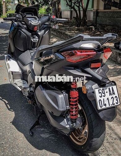 Yamaha Xmax300 2023 Đen 13.000km, giao lưu xe.
