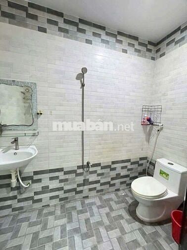 Bán gấp nhà ở Quy Đức Bình Chánh giá 920tr, còn thương lượng