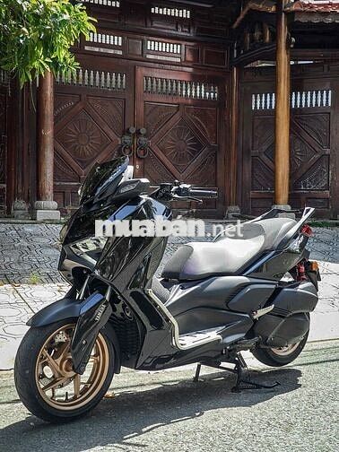 Yamaha Xmax300 2023 Đen 13.000km, giao lưu xe.