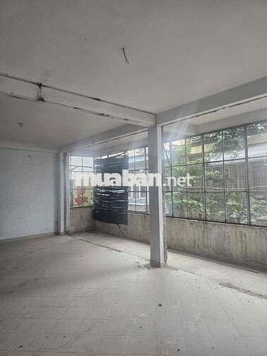 Chính Chủ Cho Thuê 10 Năm Toà Nhà 3MT Làm CHDV ĐồngĐen 2000m Sàn 220tr