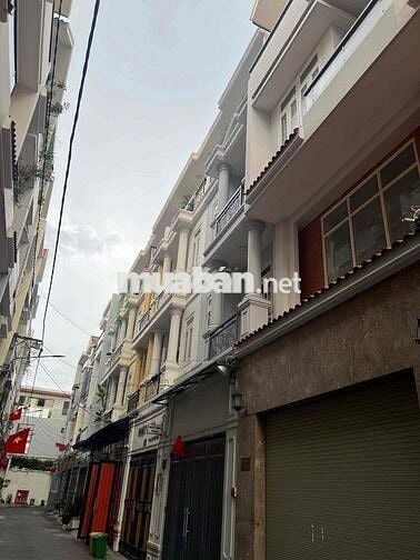 Cho thuê phòng trong khu nhà phố cao cấp, đối diện Vạn Phúc city.