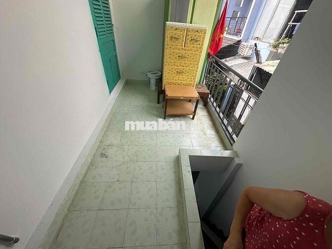 NHÀ HẺM NGUYỄN VĂN CÔNG P3 GÒ VẤP GẦN CHỢ TÂN SƠN NHẤT